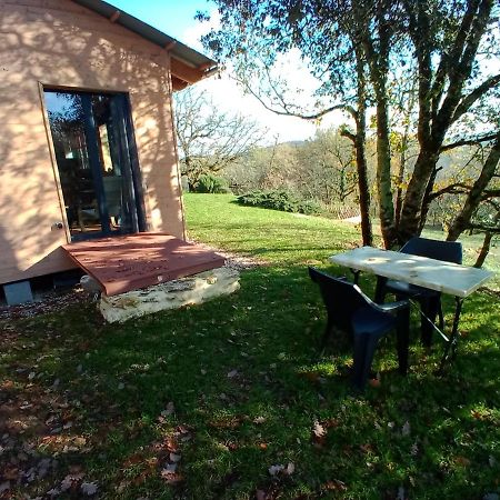 Maison Dans Un Ecrin De Verdure Сан-Леон-сюр-Вежер Екстериор снимка